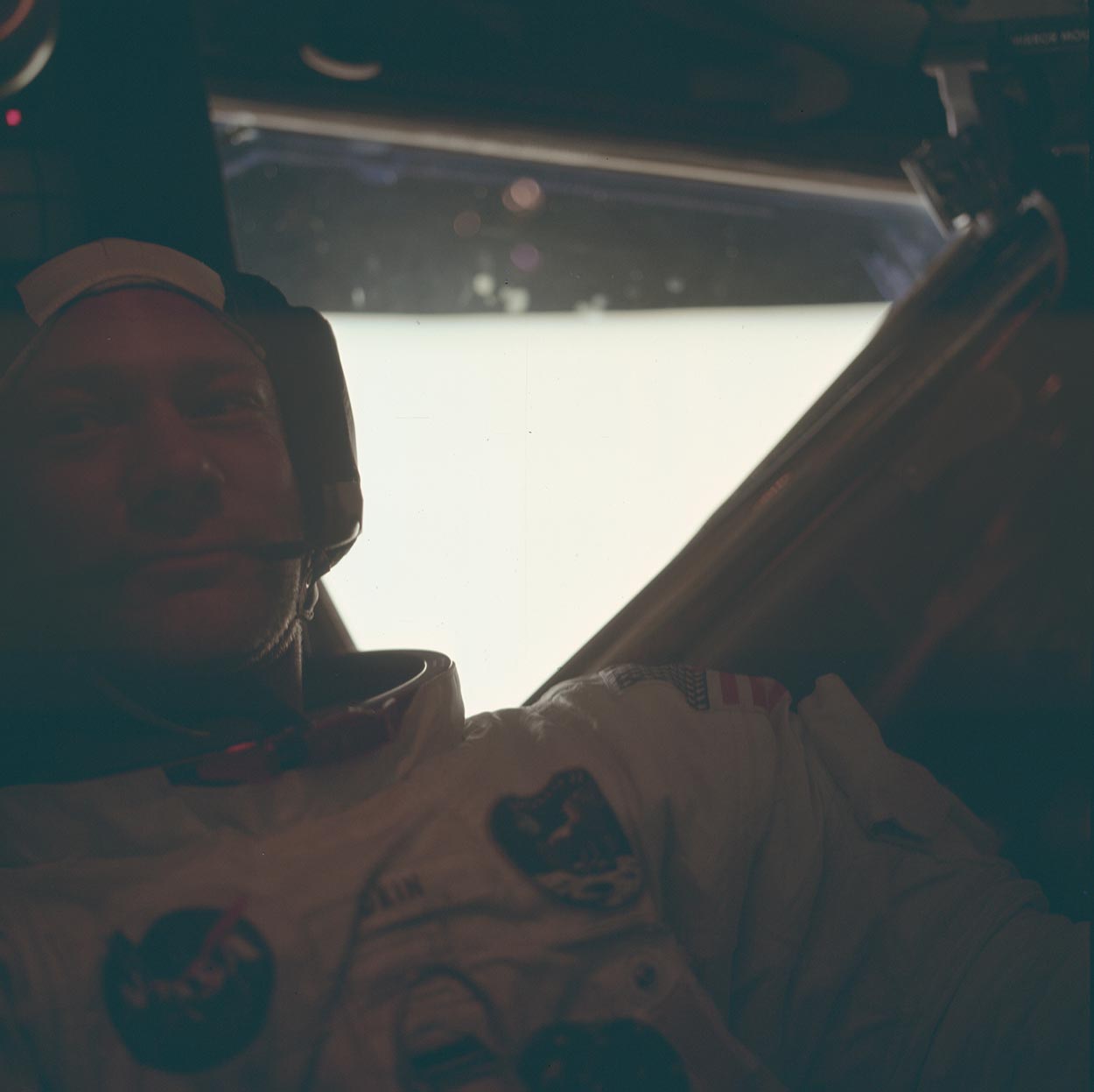 Apollo_19