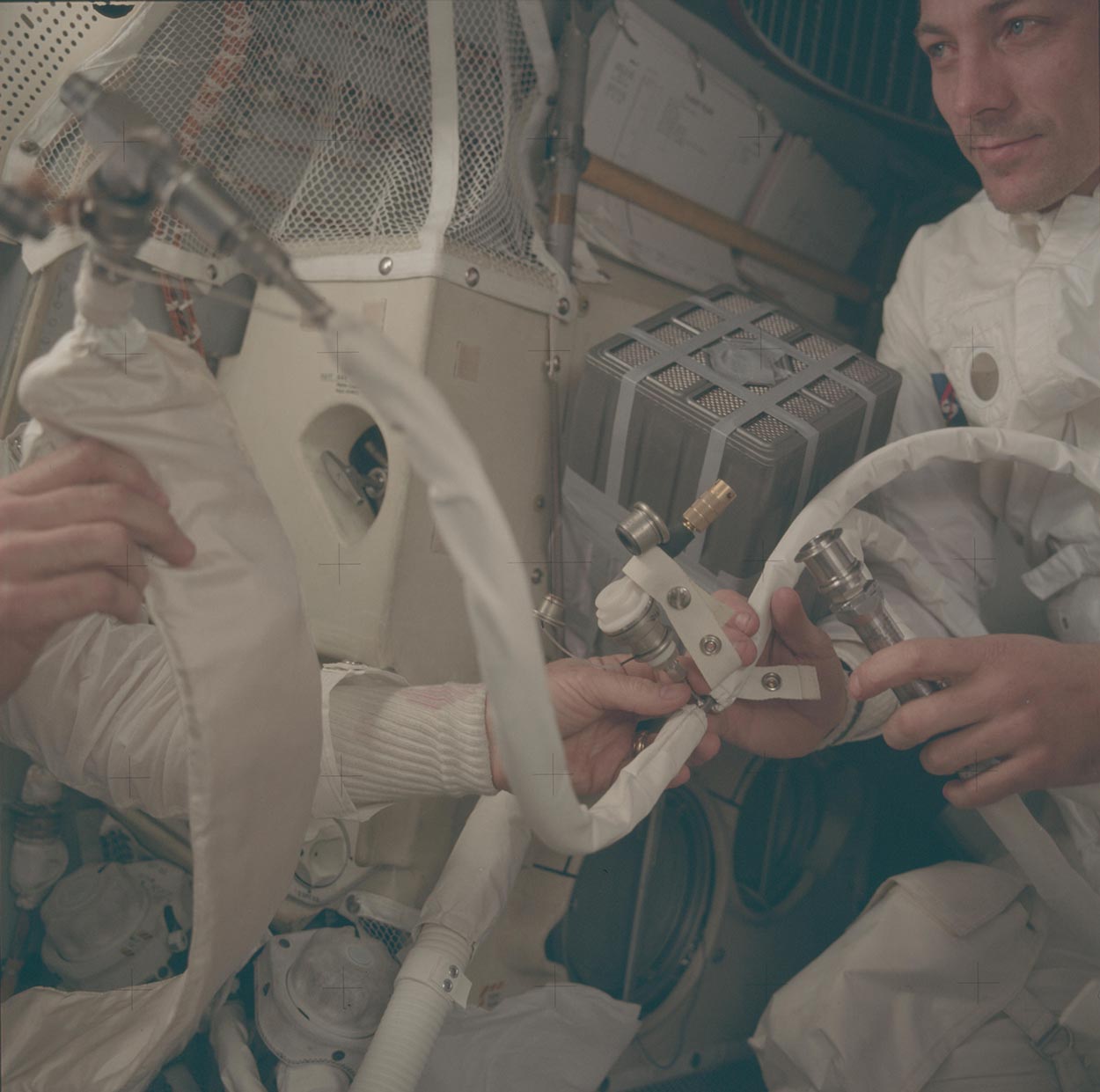 Apollo_37