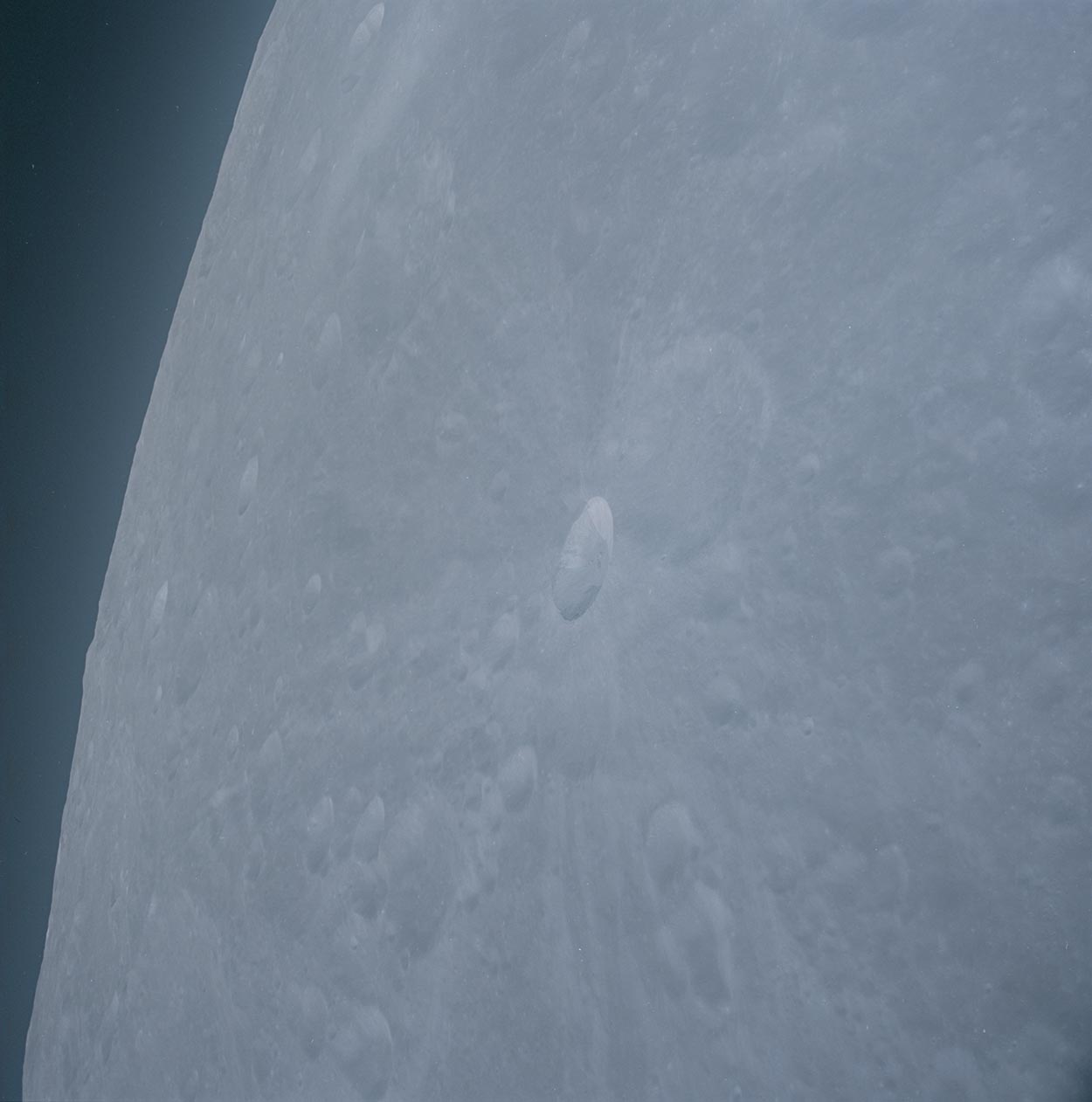 Apollo_38