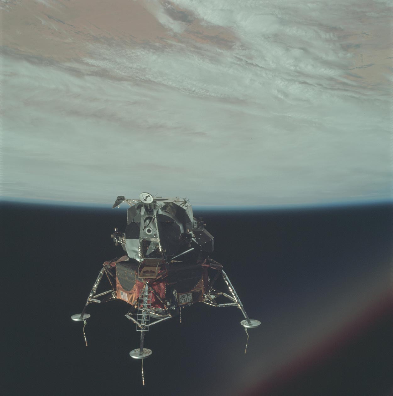 Apollo_4